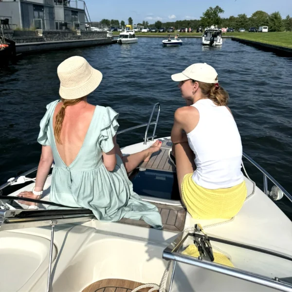 Kateris plaukia Svencelės upe